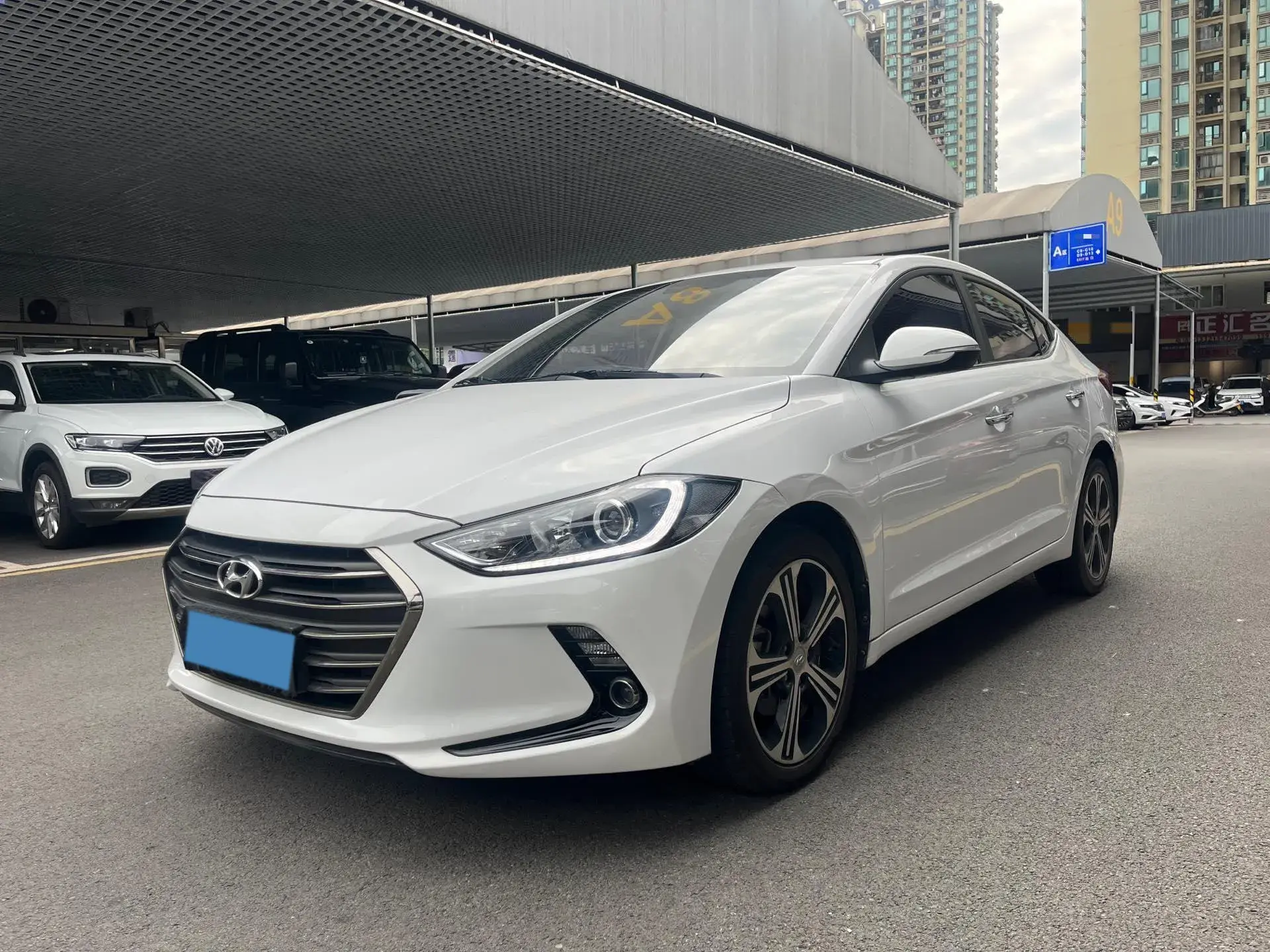 2018 HYUNDAI ELANTRA view 1