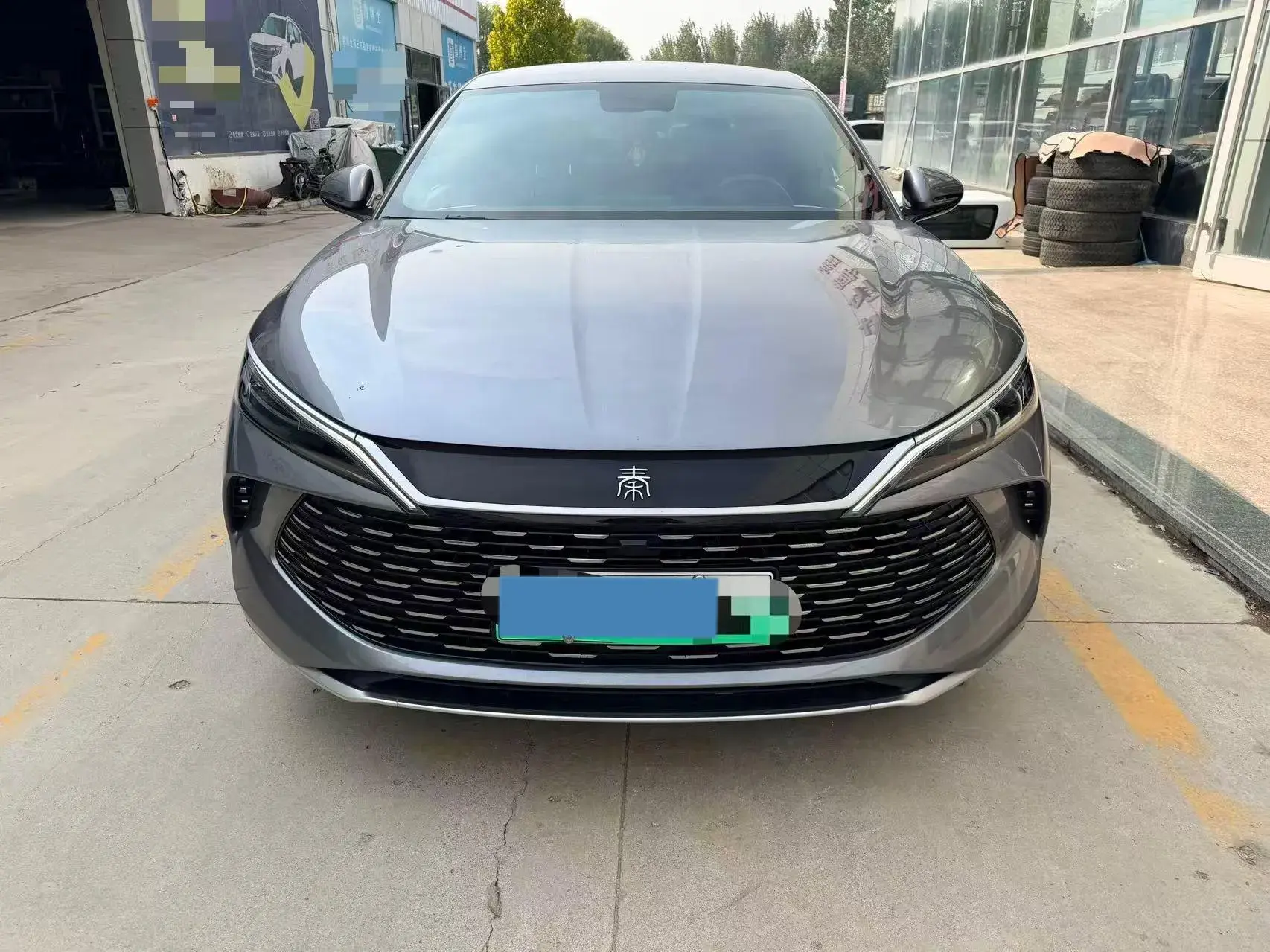 2024 BYD QINL thumbnail 2