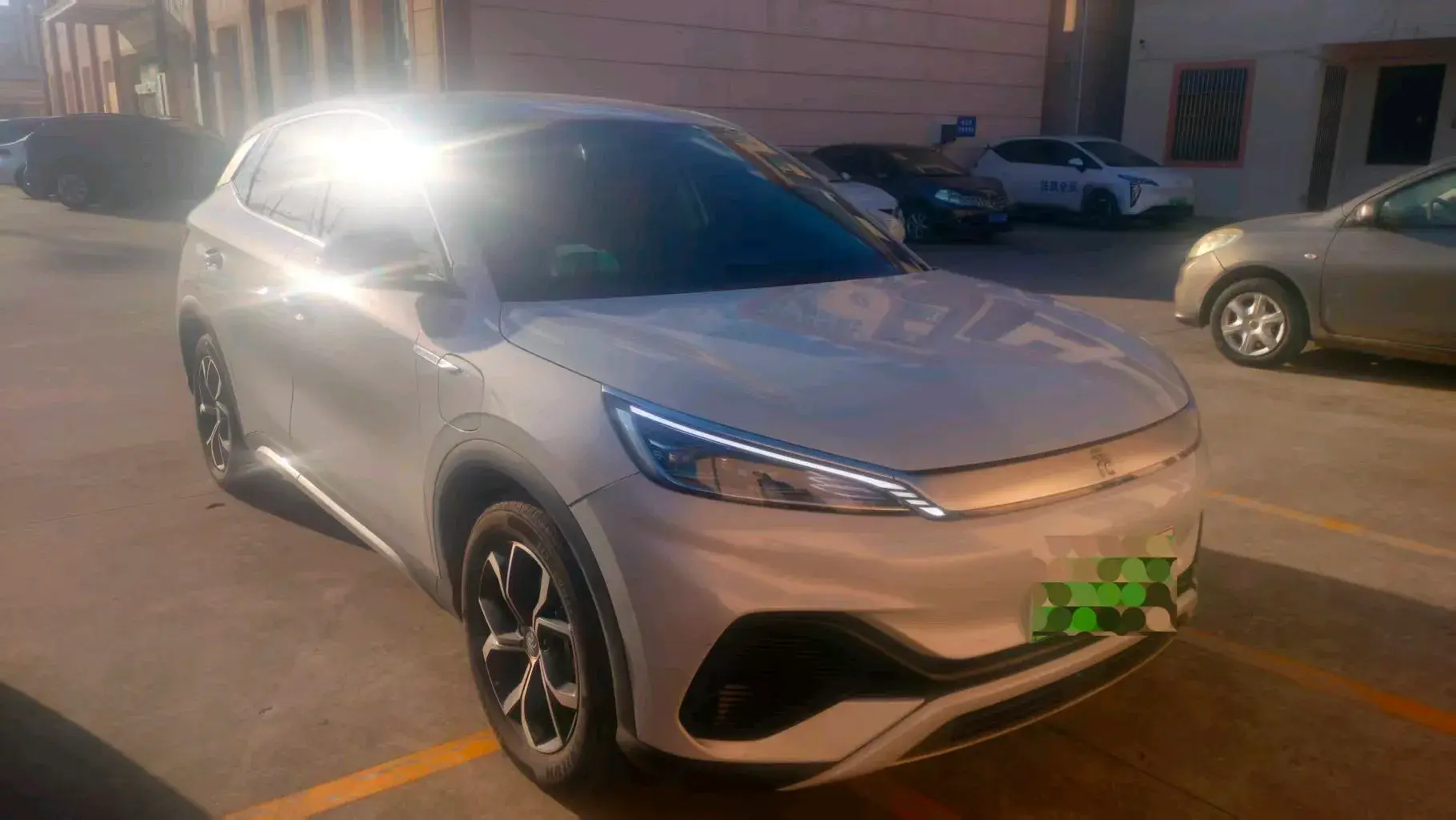 2024 BYD YUAN thumbnail 2