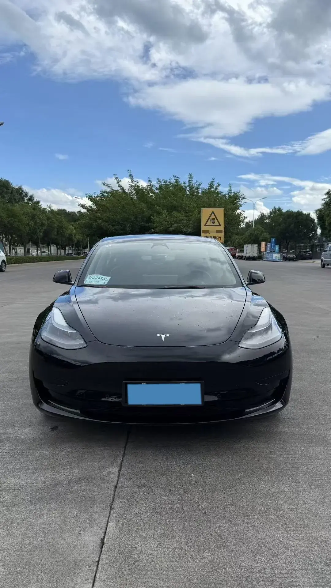 2021 TESLA MODEL thumbnail 2