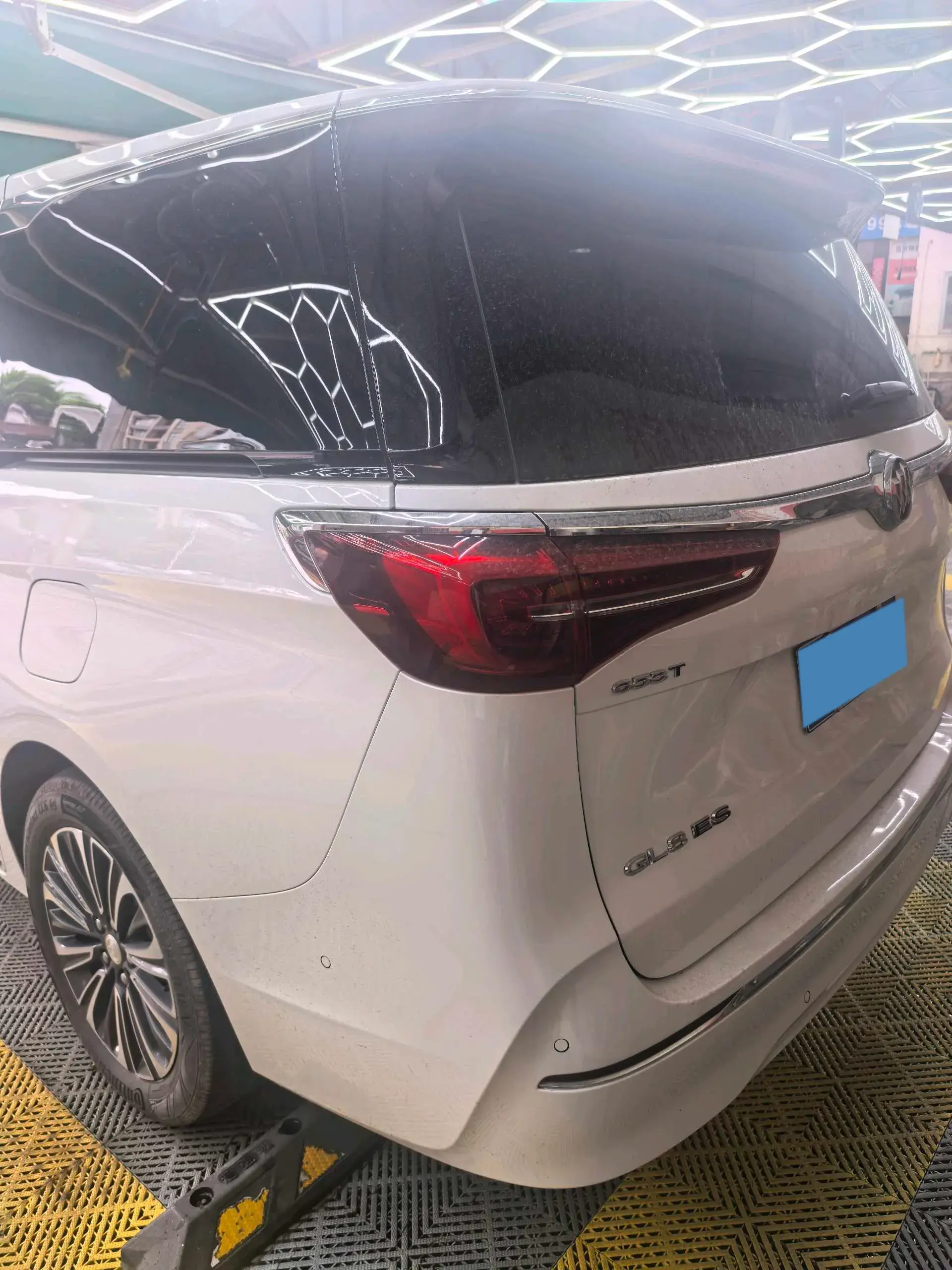 2023 BUICK GL8 thumbnail 4