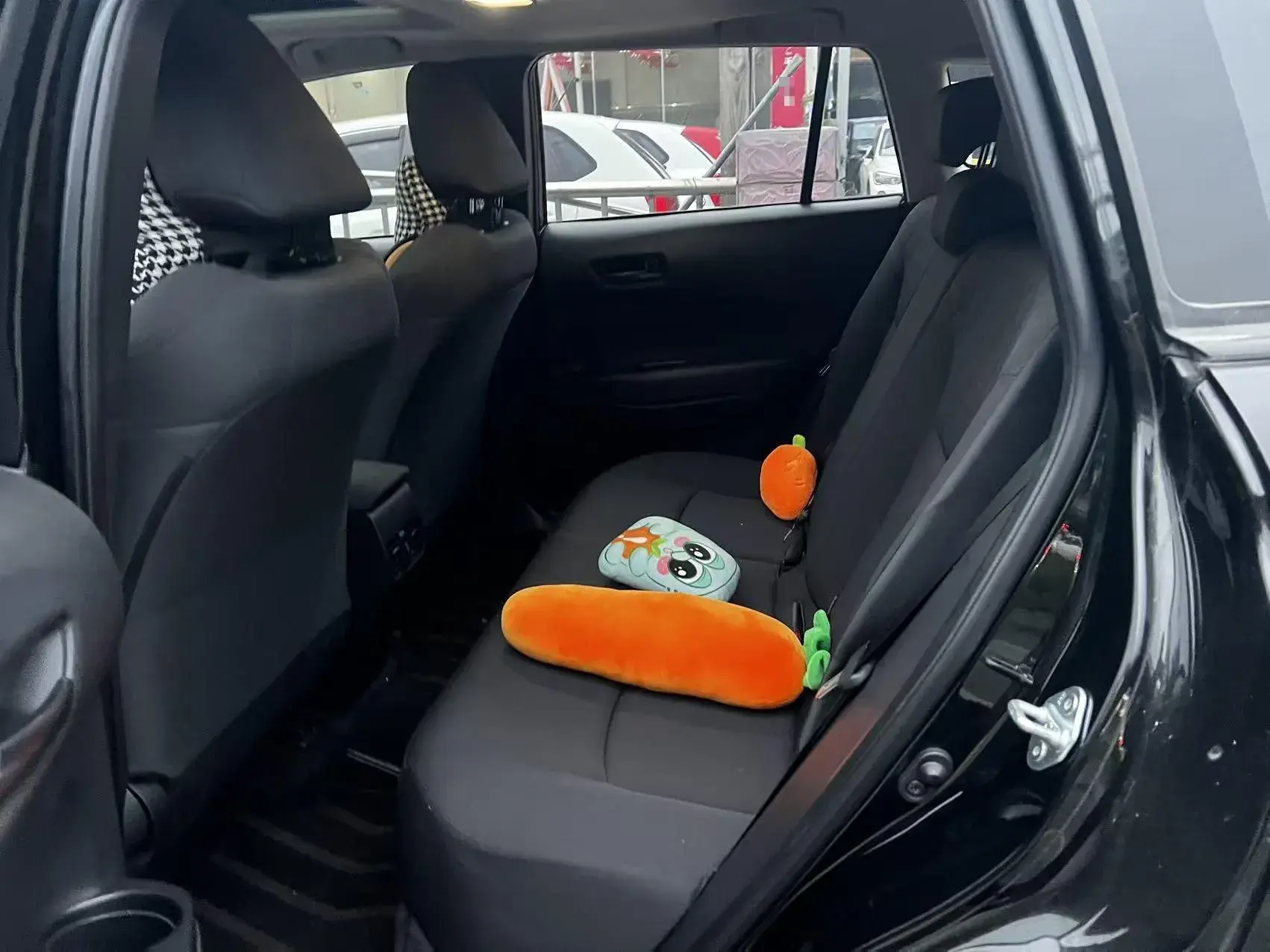 2023 TOYOTA COROLLA thumbnail 2