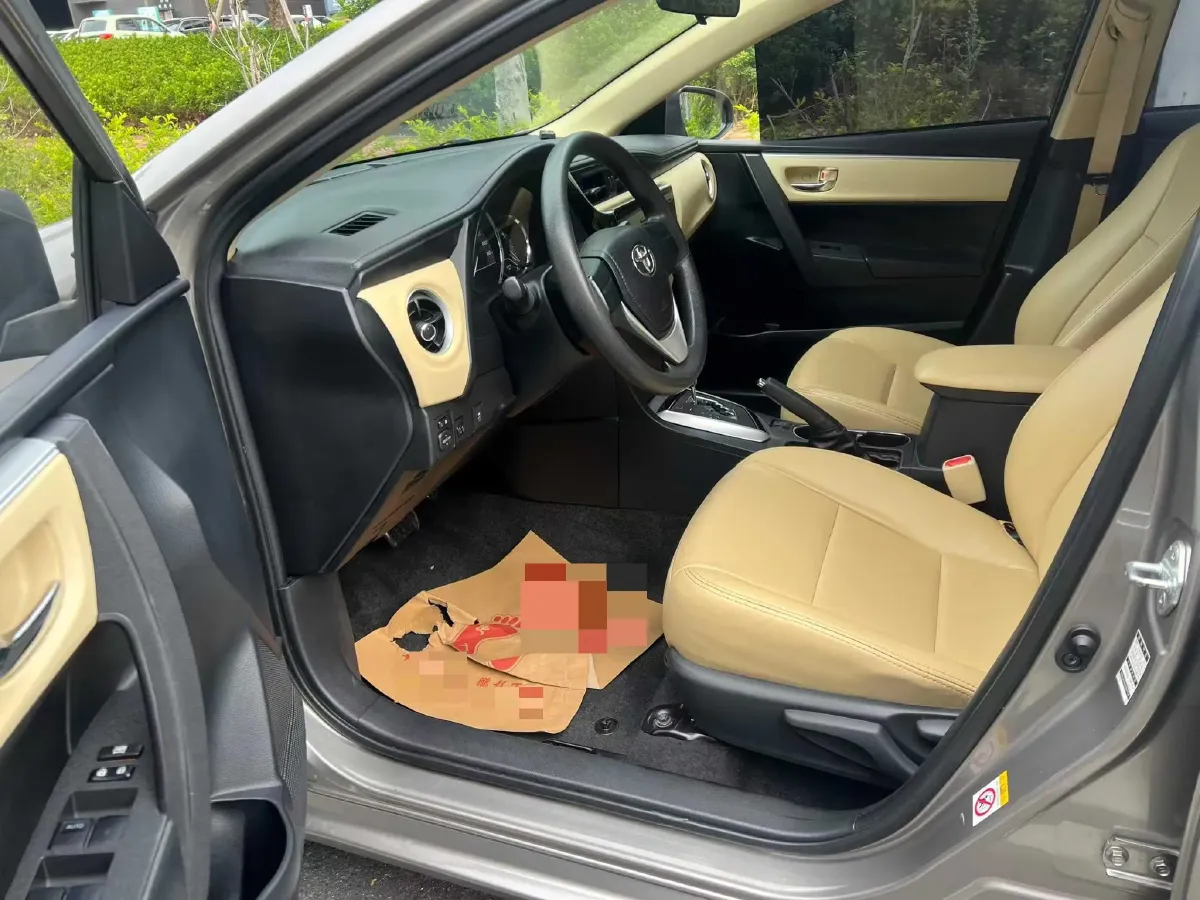 2017 Toyota Corolla 1.2T 116HP L4 CVT,autocango,china used car exporter,china ev exporter,chinese used car exporter,chinese used ev exporter