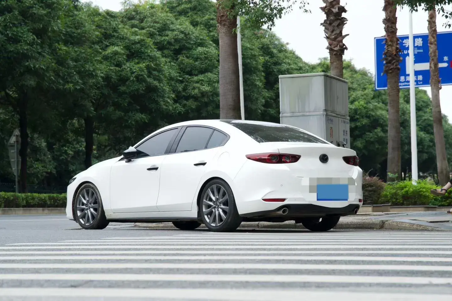 2021 MAZDA 3 thumbnail 4