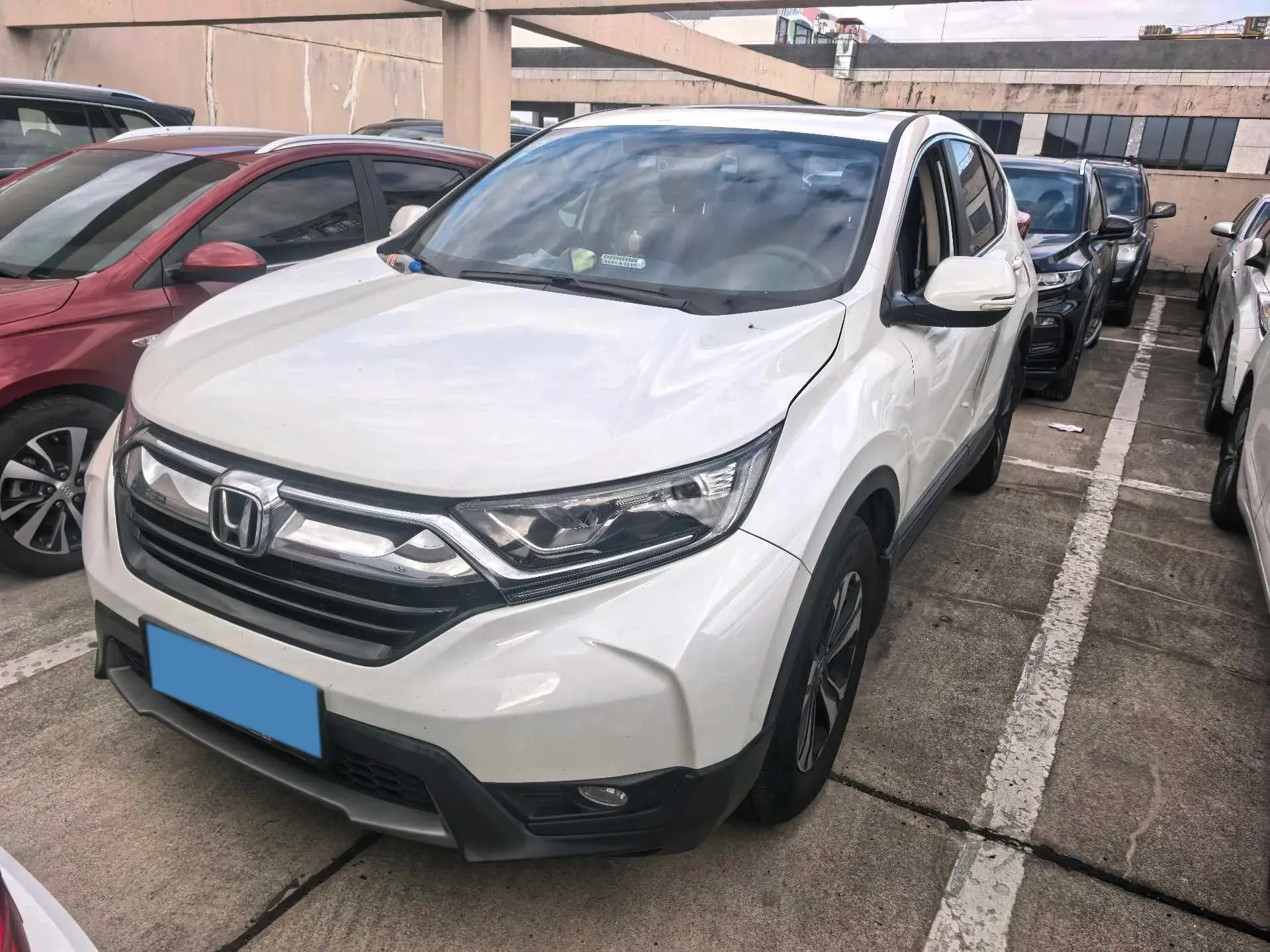 2020 HONDA UR-V view 1