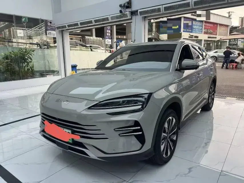 2025 BYD SONG view 1
