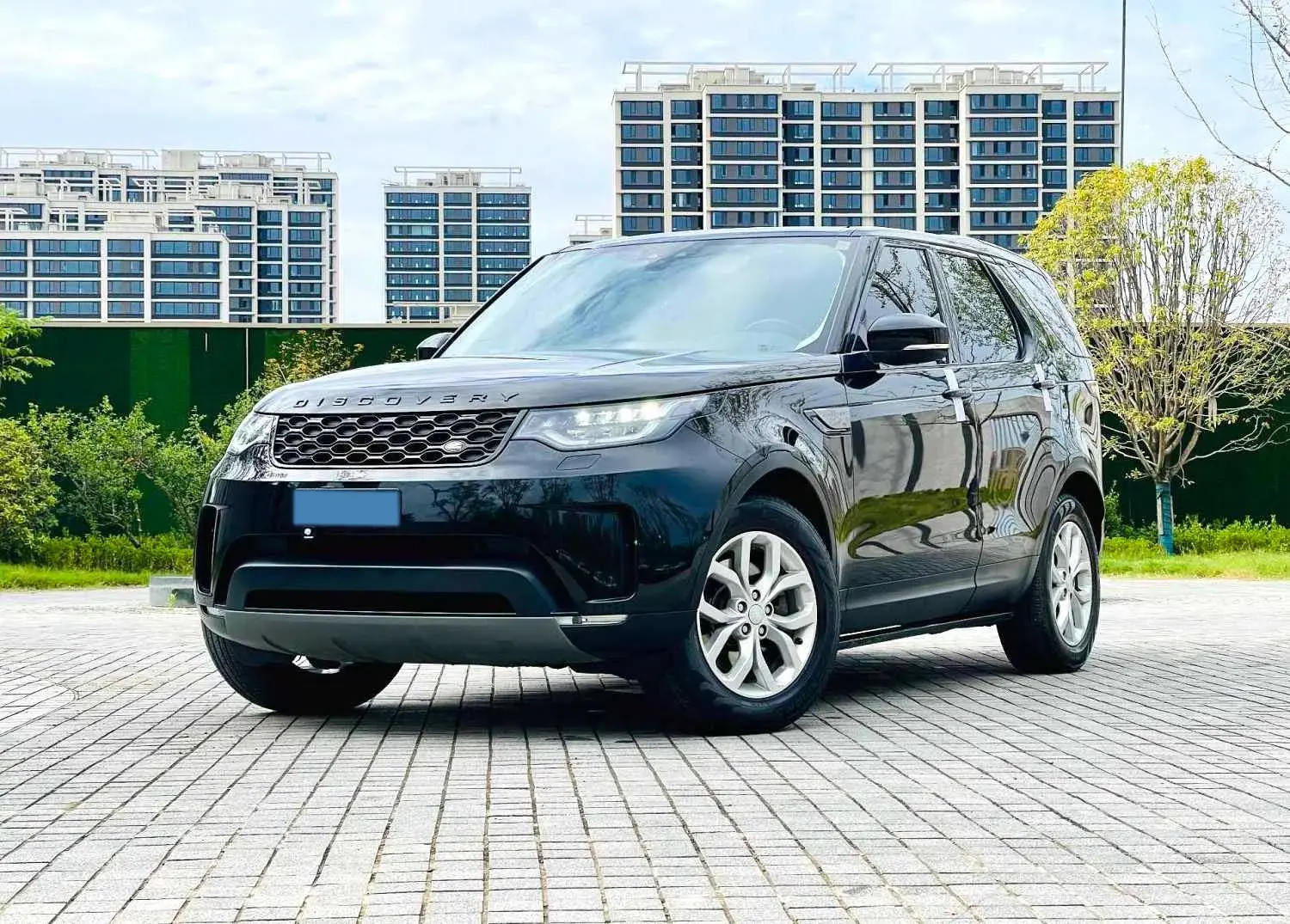 2017 LAND ROVER view 1
