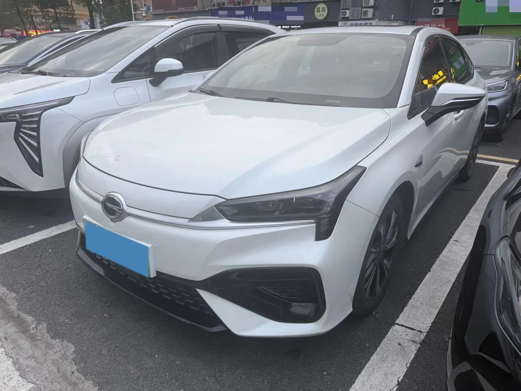 2020 AION S view 1