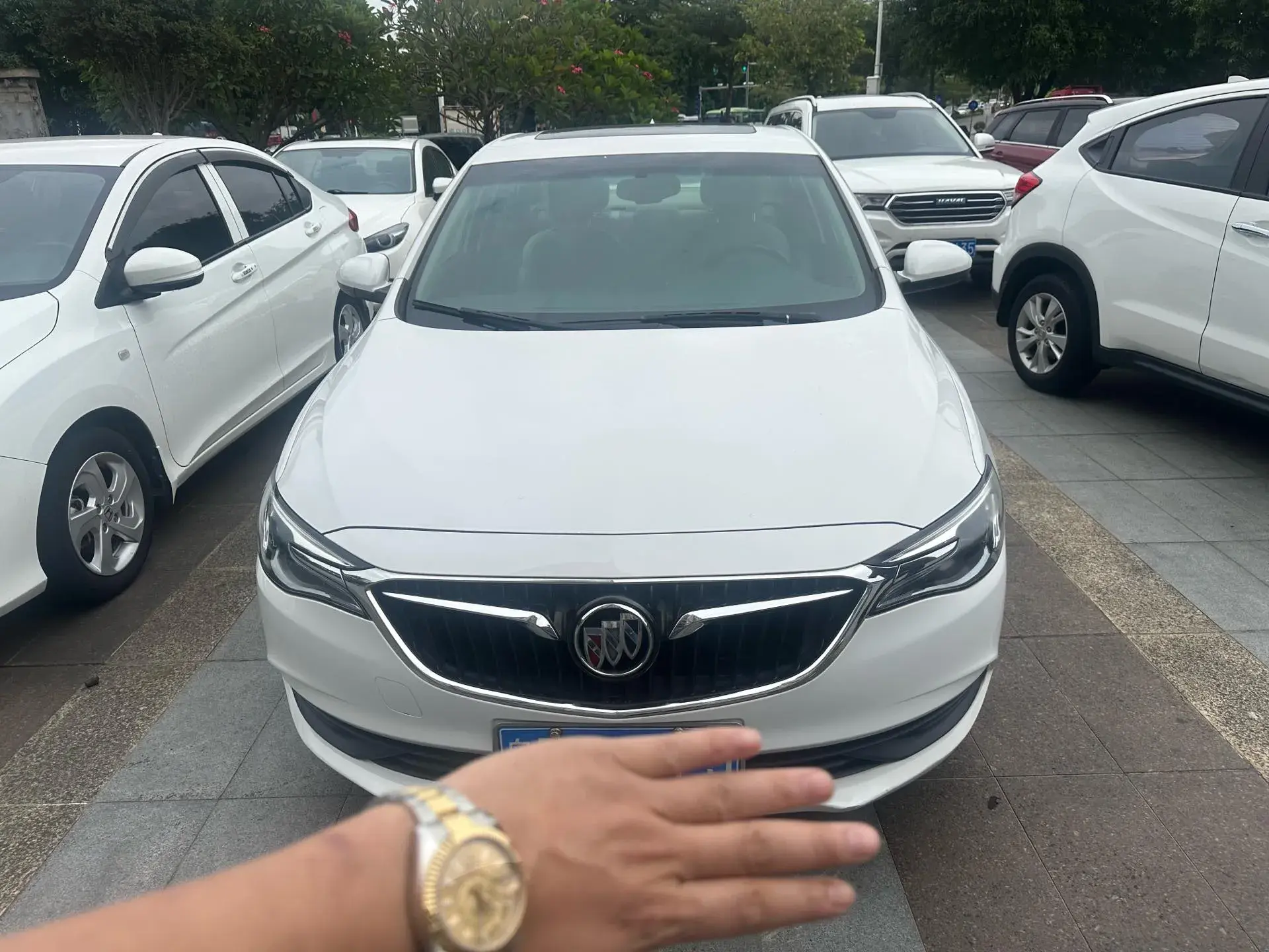 2019 BUICK EXCELLE thumbnail 2