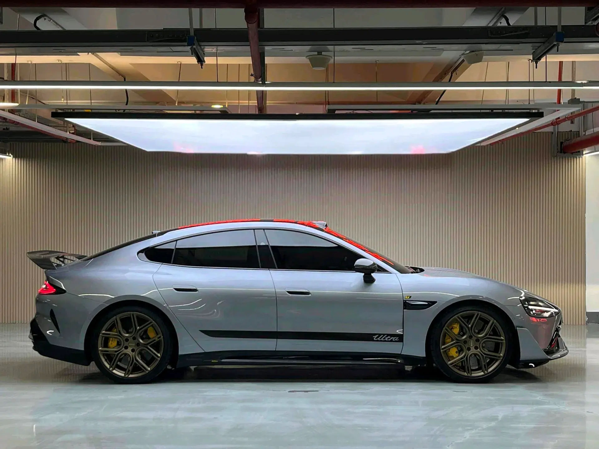 2025 MI SU7 thumbnail 4