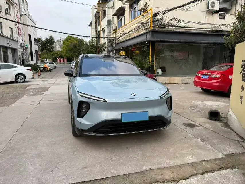 2023 NIO ES6 thumbnail 2