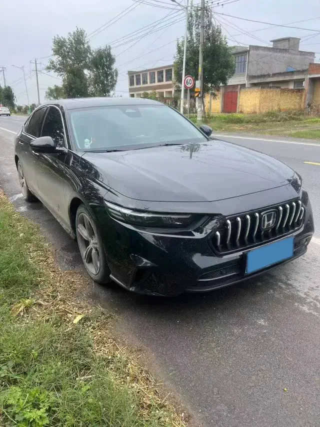 2024 HONDA INSPIRE thumbnail 3