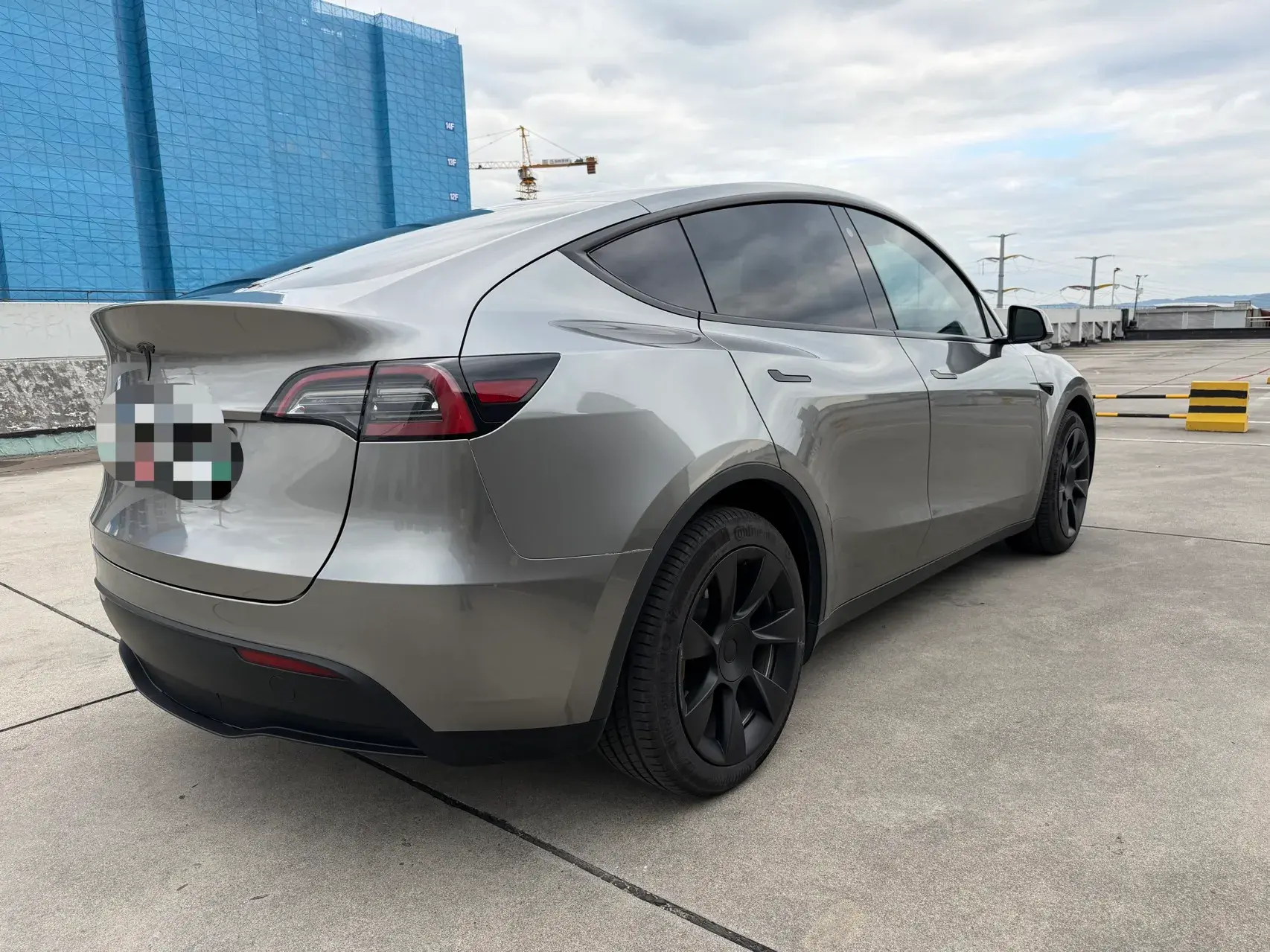 2021 TESLA MODEL thumbnail 3