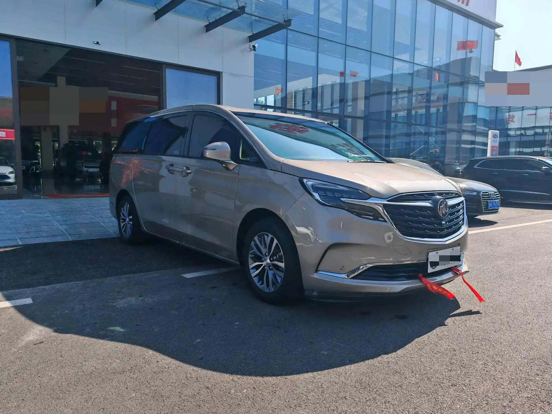 2022 BUICK GL8 thumbnail 3