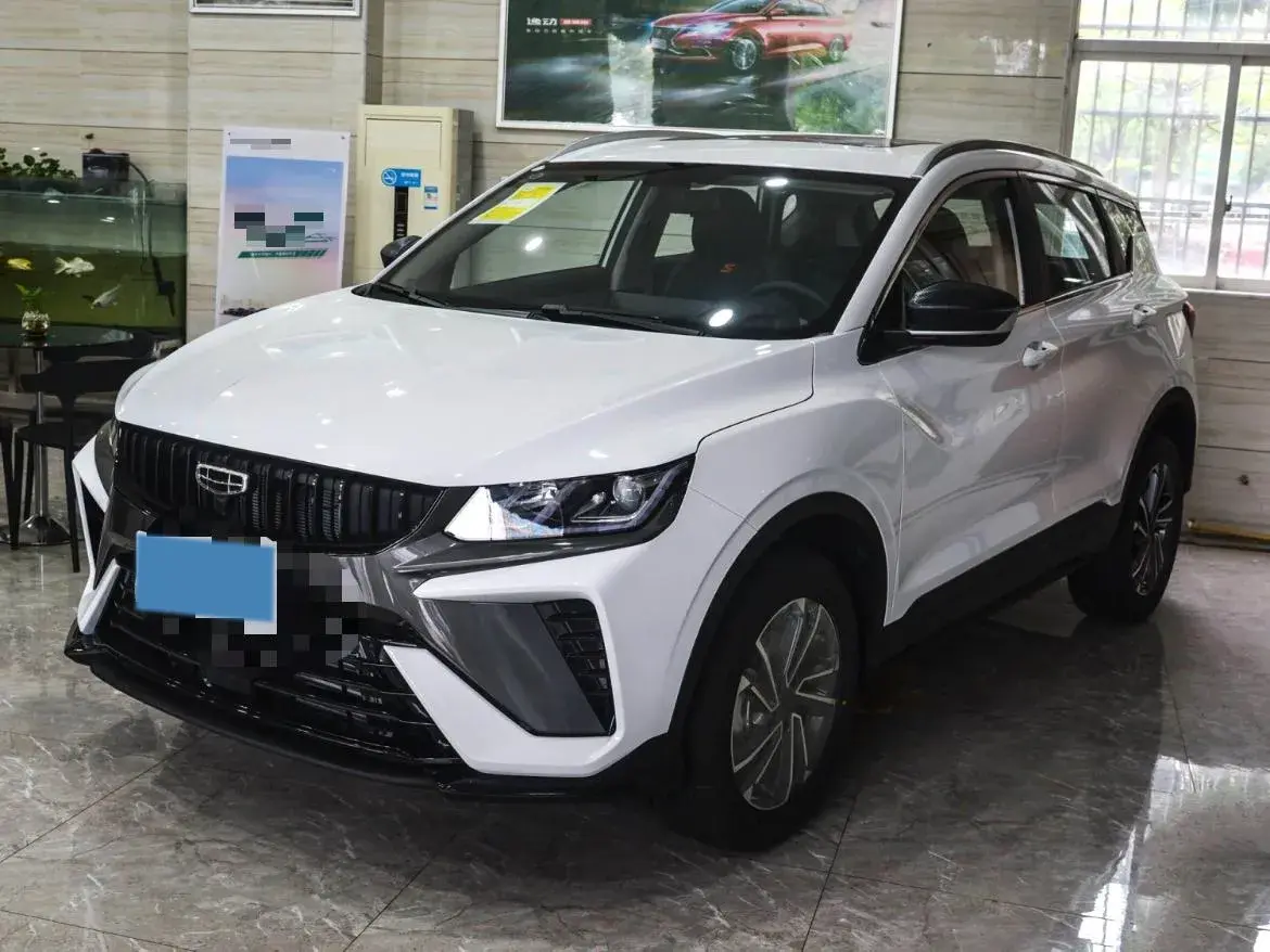 2023 GEELY COOLRAY view 1