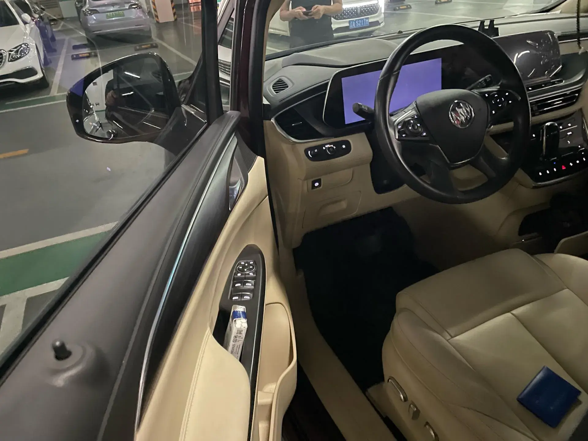 2022 BUICK GL8 thumbnail 3