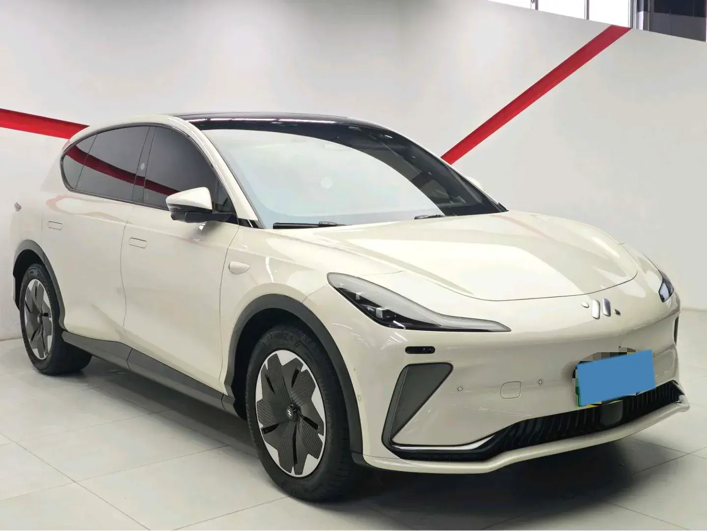 2023 IM LS7 thumbnail 3