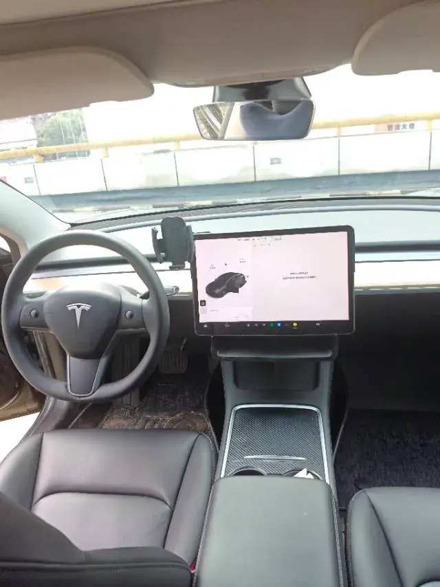 2021 TESLA MODEL thumbnail 3