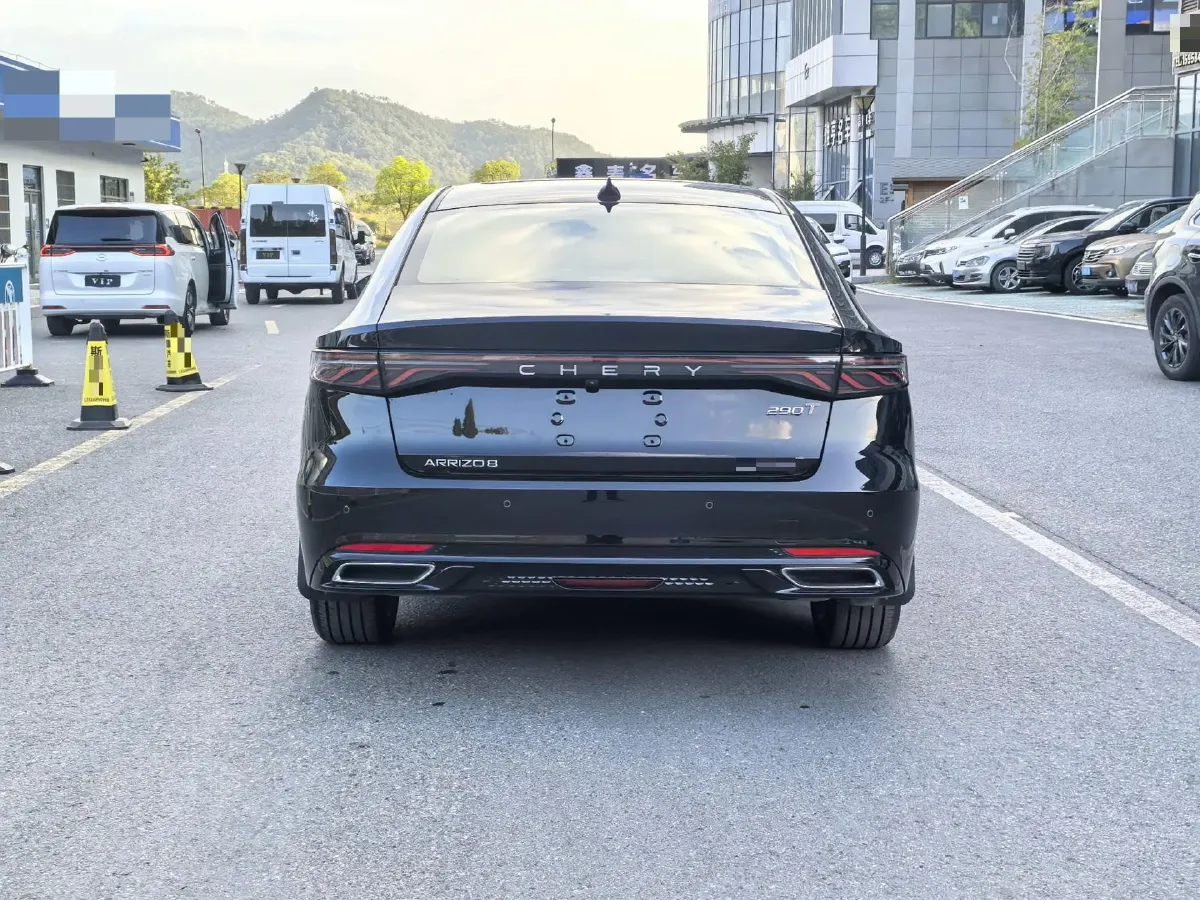 2025 Chery Arrizo 8 Pro 1.6T 197HP L4 7DCT,autocango,china used car exporter,china ev exporter,chinese used car exporter,chinese used ev exporter