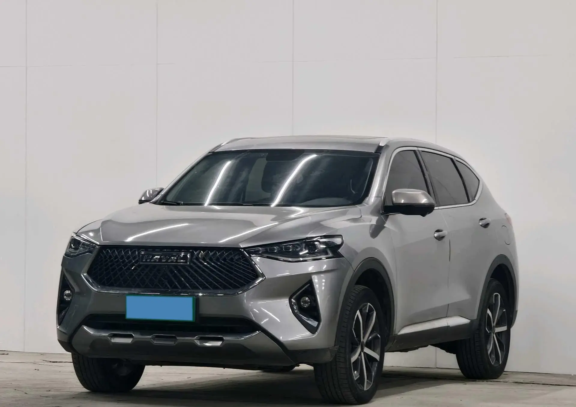 2021 HAVAL F7 view 1
