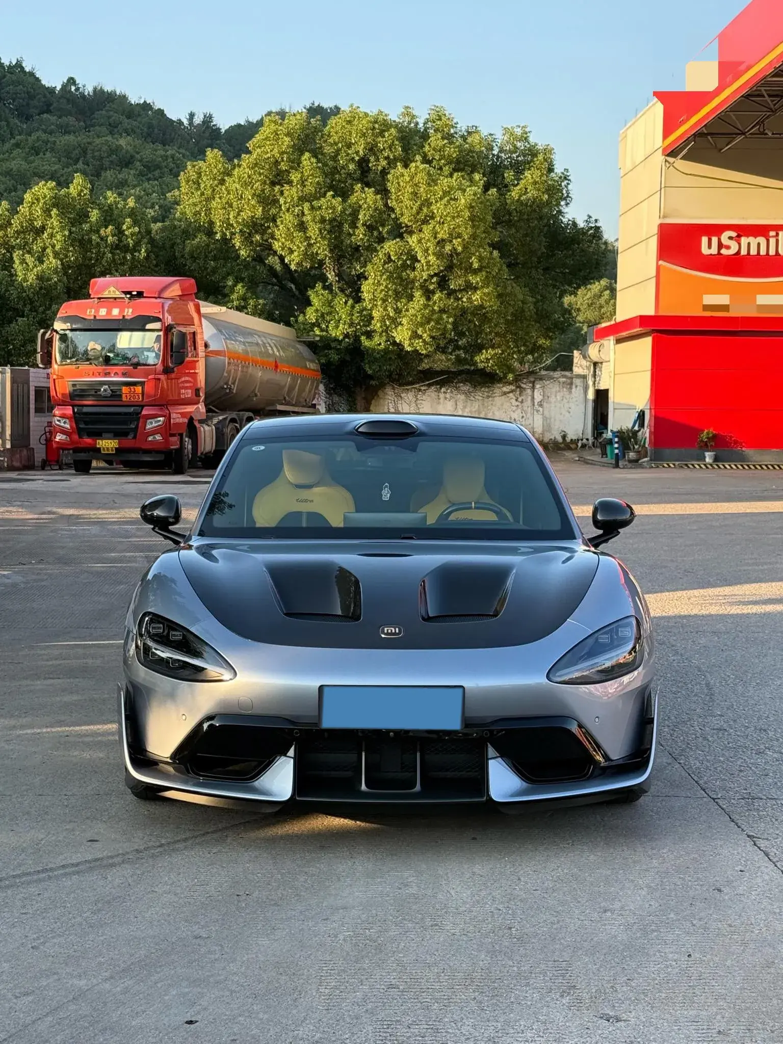 2025 MI SU7 thumbnail 2