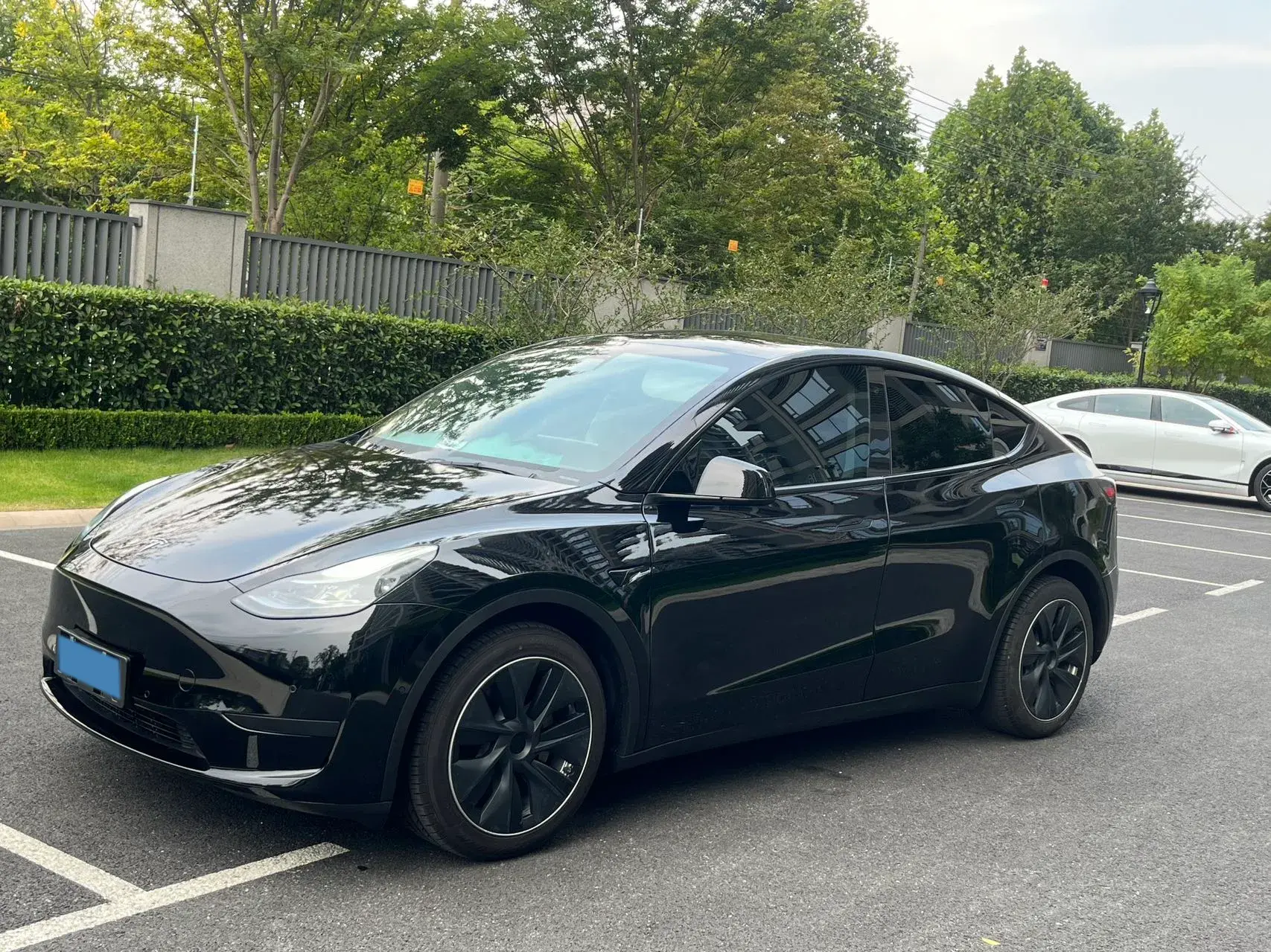2021 TESLA MODEL view 1