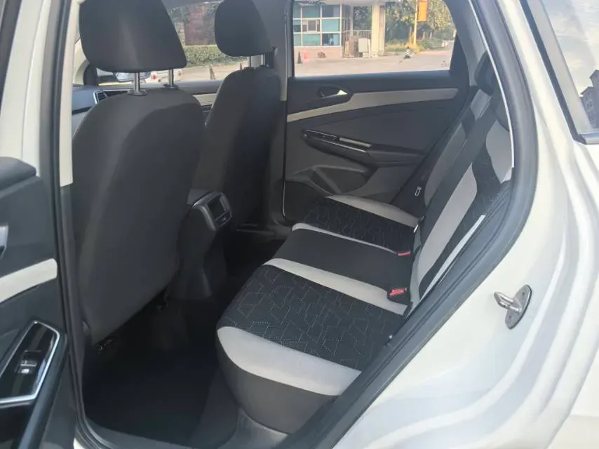 2023 Jetta VS5 1.4T 150HP L4 6AT,autocango,china used car exporter,china ev exporter,chinese used car exporter,chinese used ev exporter