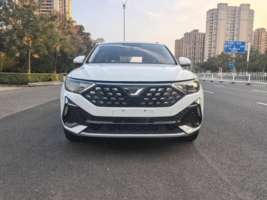 2023 JETTA VS5 thumbnail 2