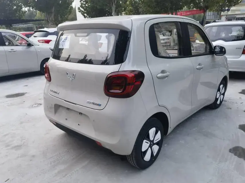 2025 WULING HONGGUANG thumbnail 3