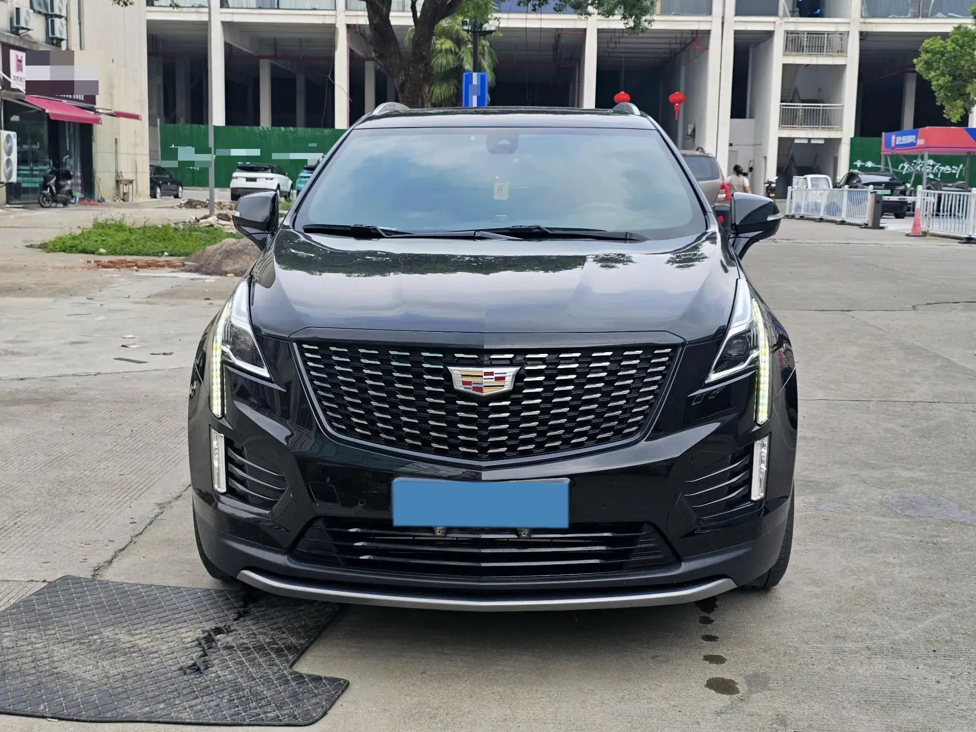 2022 CADILLAC XT5 view 1