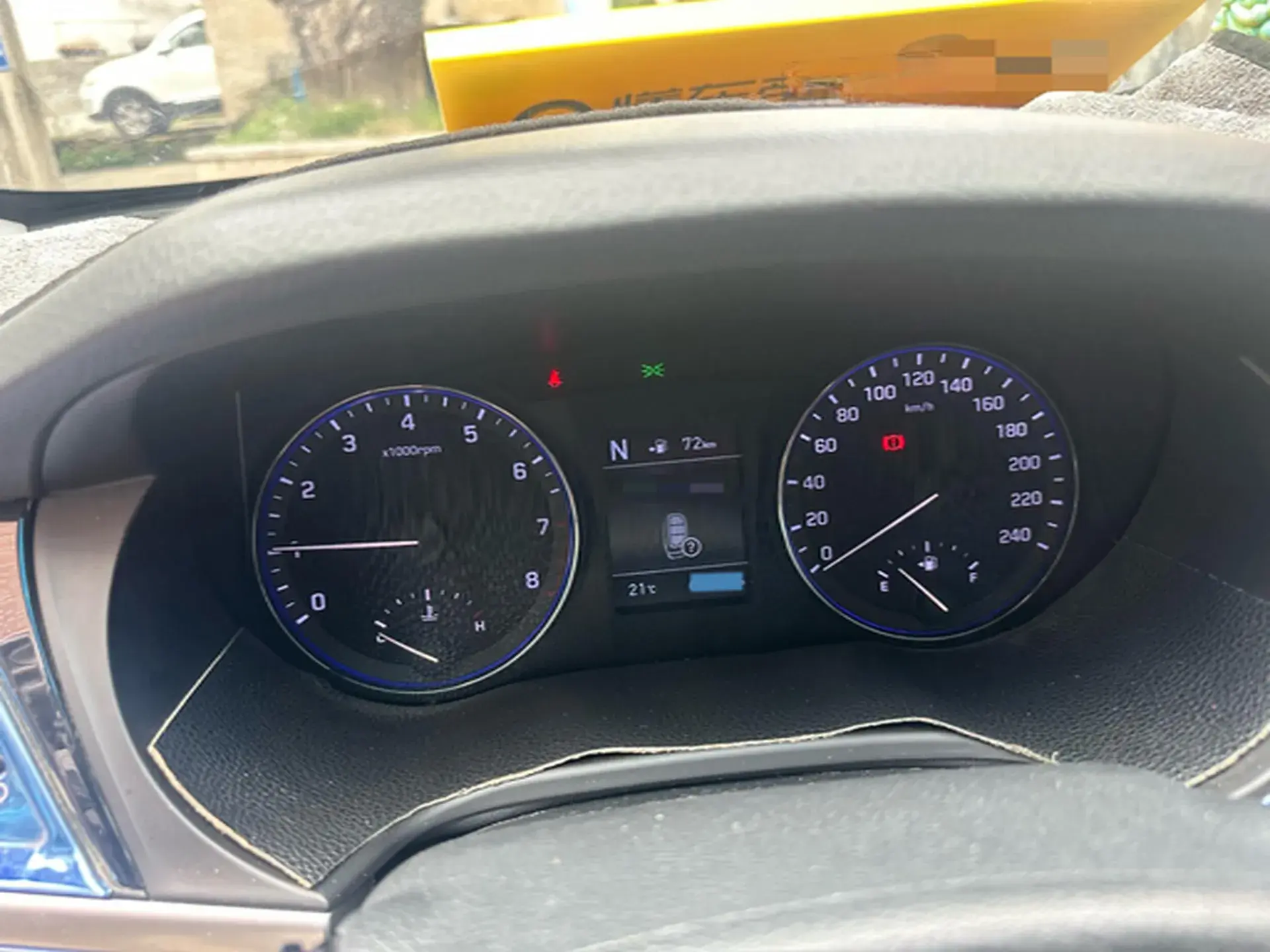 2017 HYUNDAI MISTRA thumbnail 3