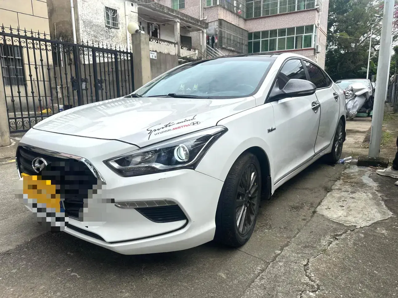 2017 HYUNDAI MISTRA view 1