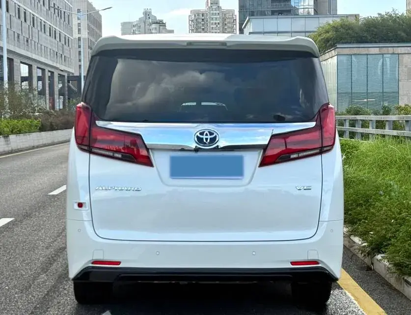 2018 TOYOTA ALPHARD thumbnail 4
