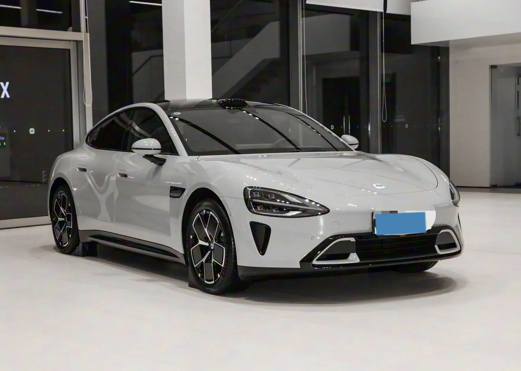 2024 MI SU7 thumbnail 2