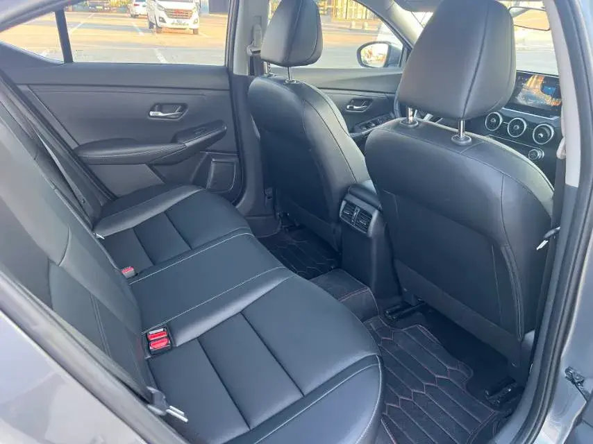 2021 NISSAN SYLPHY thumbnail 4