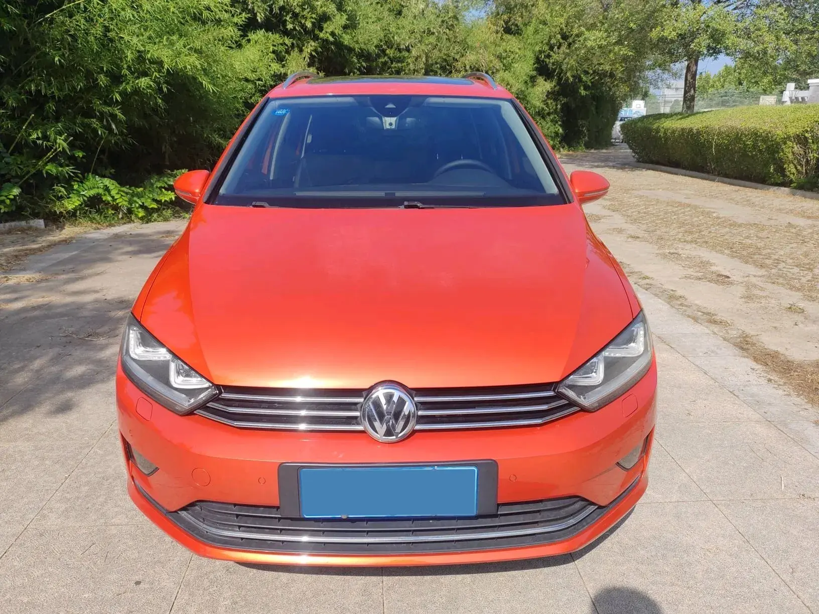 2018 VOLKSWAGEN GOLF thumbnail 2