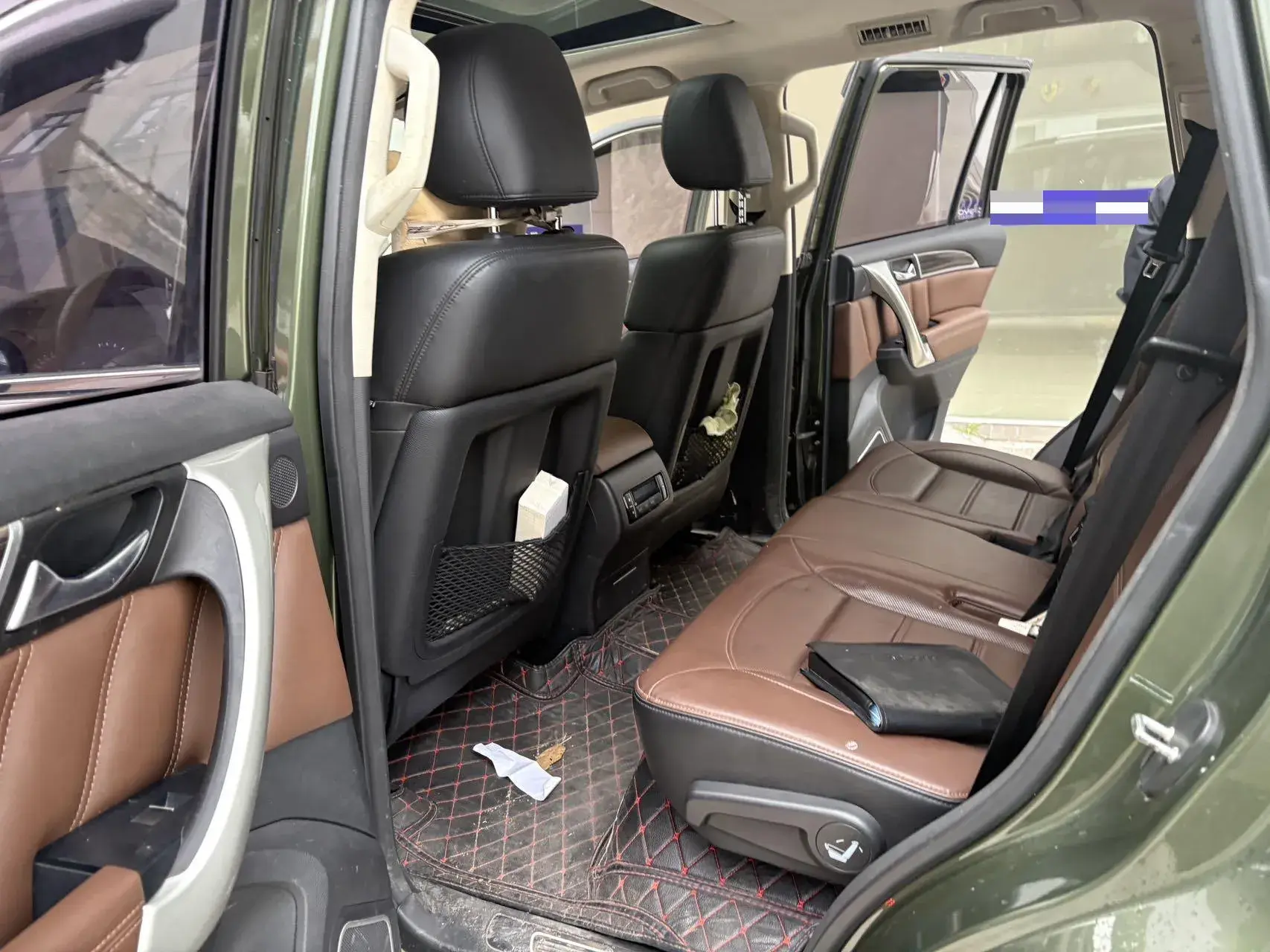 2017 HAVAL H9 thumbnail 4