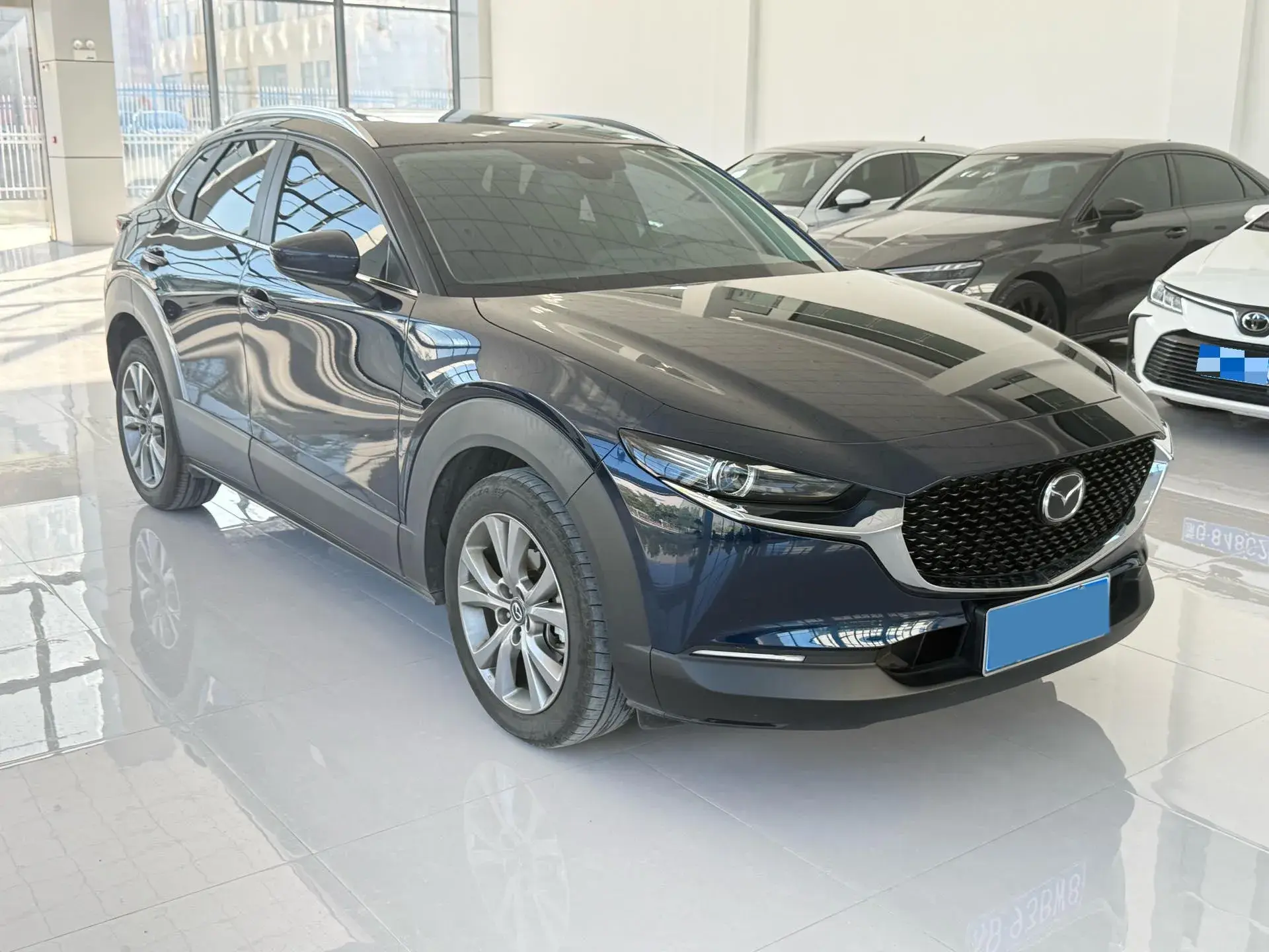 2022 MAZDA CX-30 thumbnail 2