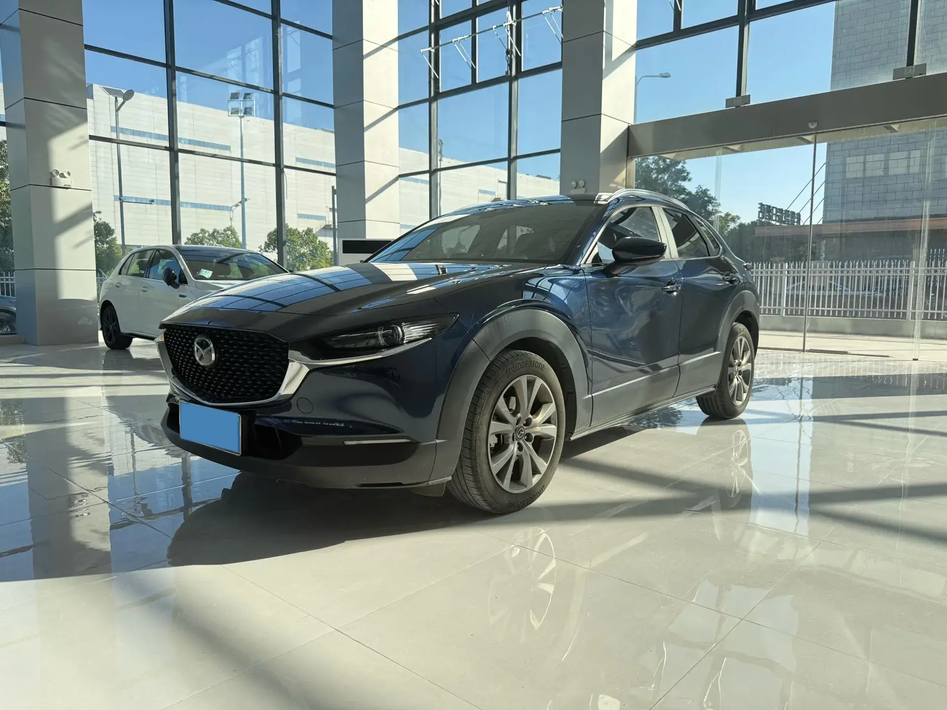 2022 MAZDA CX-30 view 1