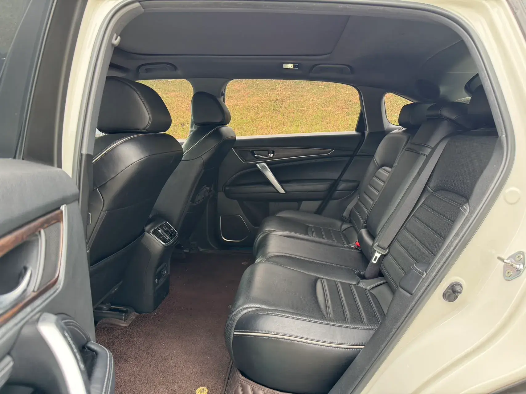 2017 HONDA UR-V thumbnail 4