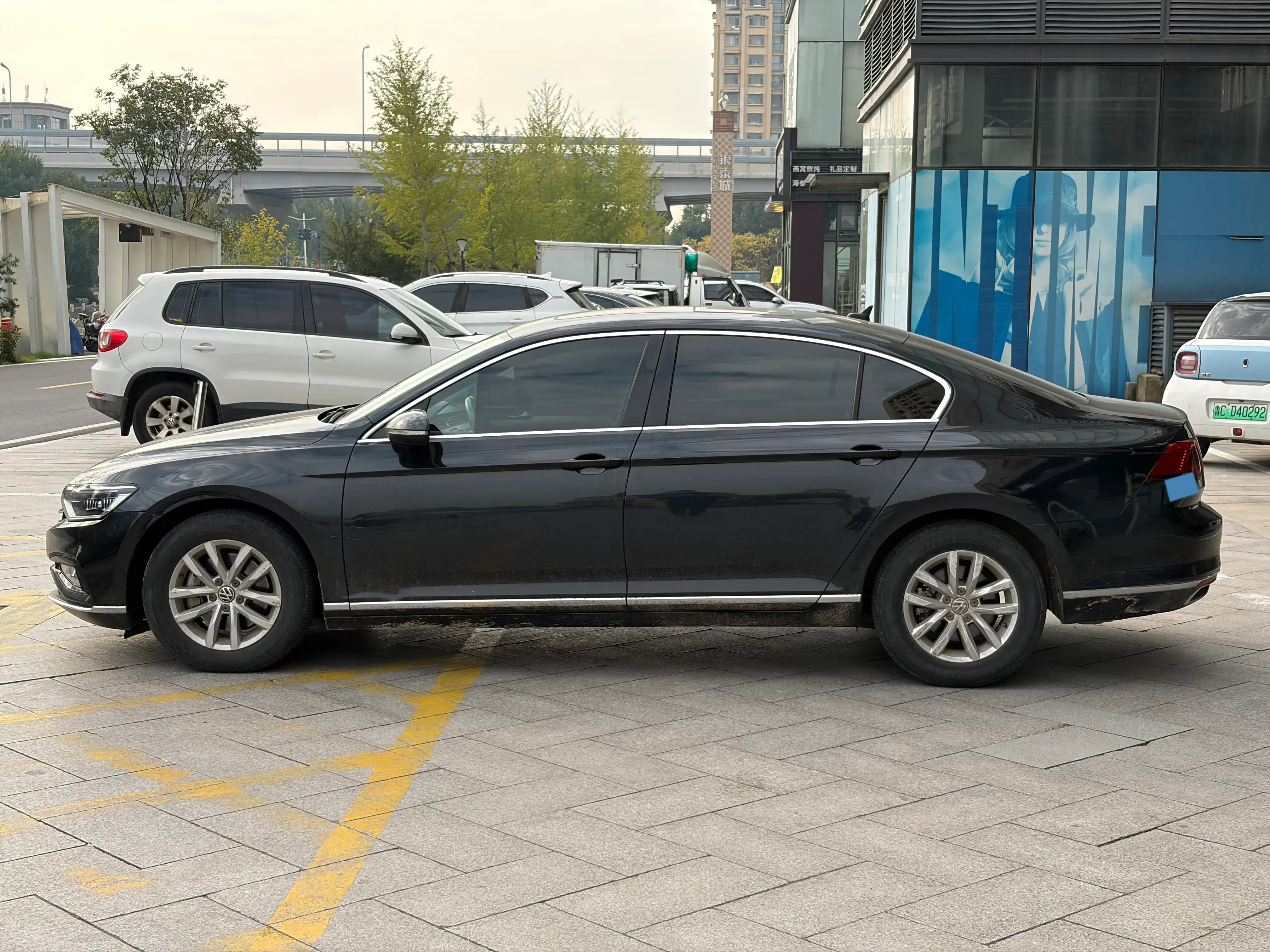 2020 VOLKSWAGEN MAGOTAN thumbnail 2