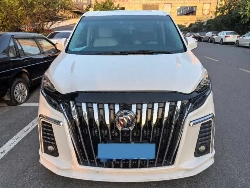 2022 BUICK GL8 thumbnail 2