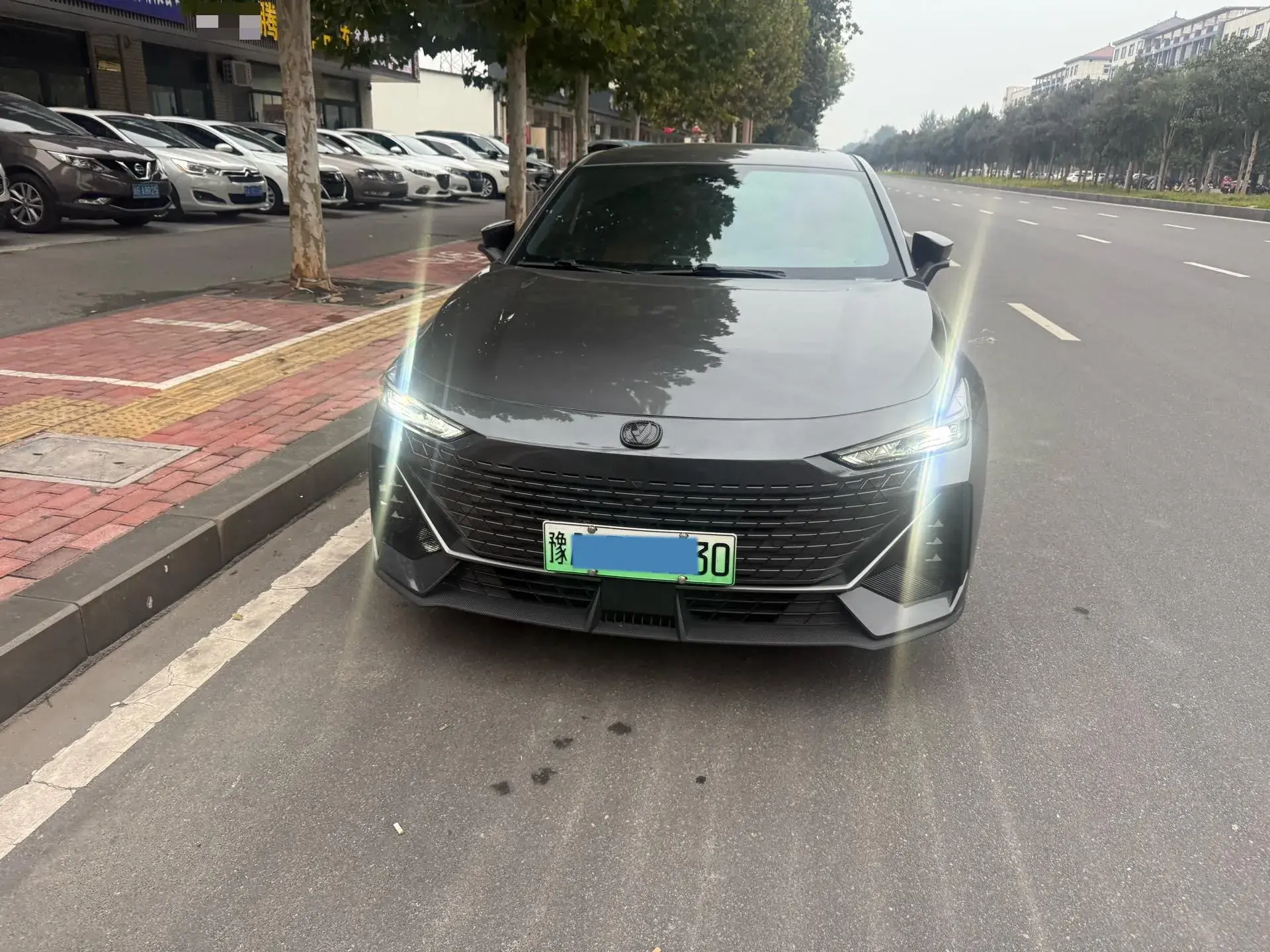 2023 CHANGAN UNI-V thumbnail 2