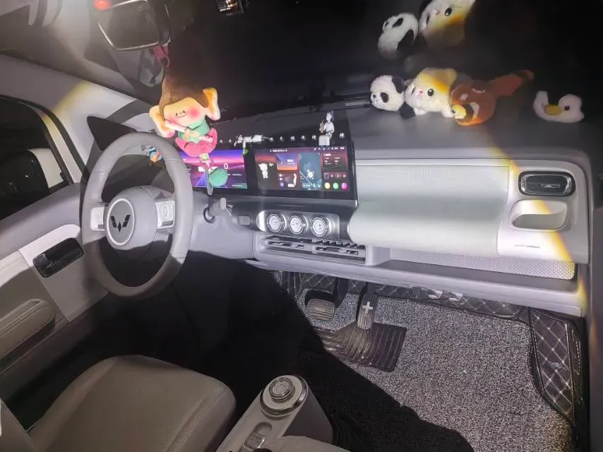 2023 WuLing Air ev BEV 28.4KWH,autocango,china used car exporter,china ev exporter,chinese used car exporter,chinese used ev exporter