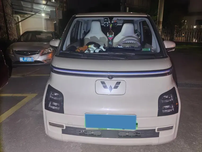 2023 WuLing Air ev BEV 28.4KWH,autocango,china used car exporter,china ev exporter,chinese used car exporter,chinese used ev exporter