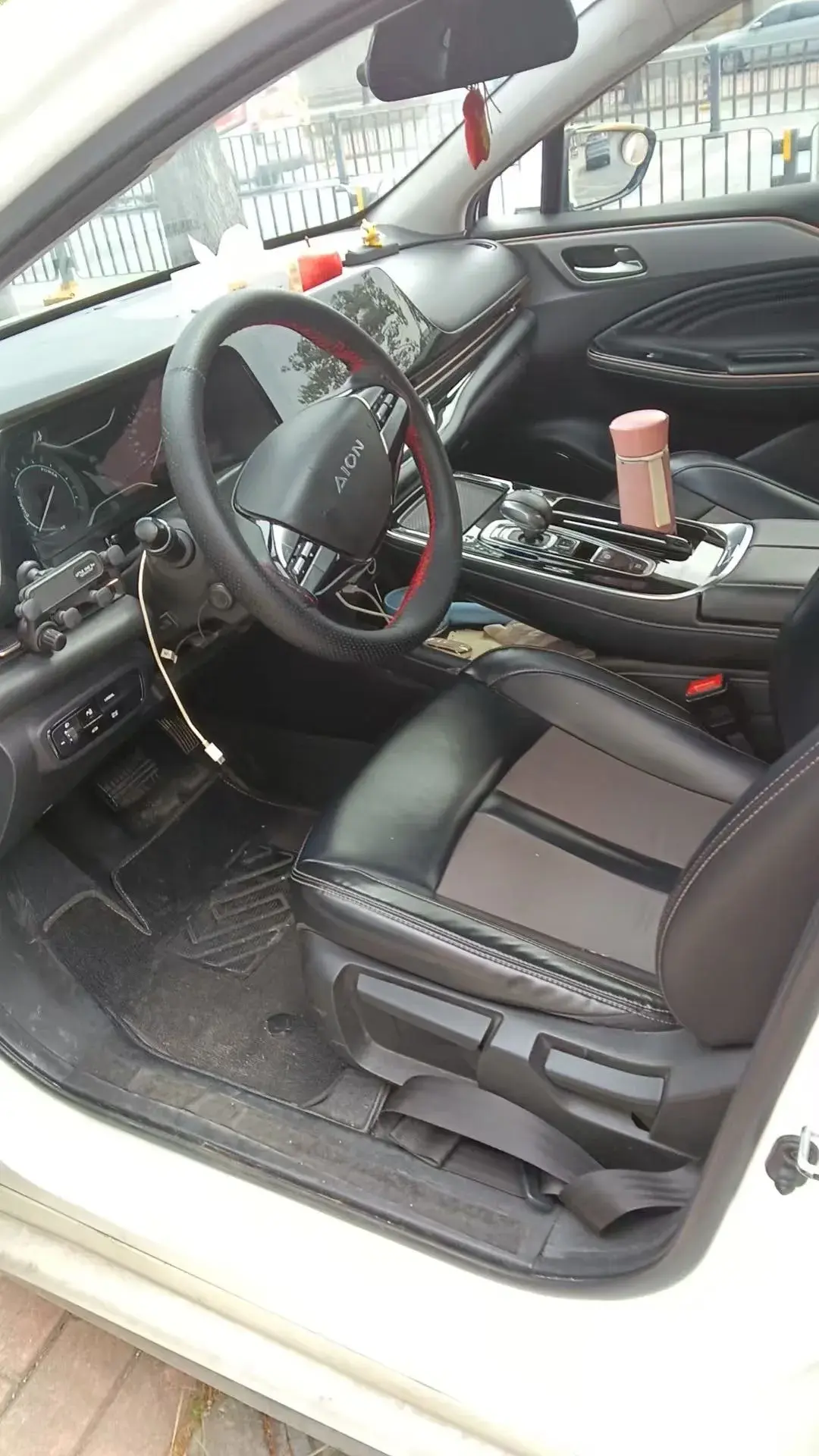 2022 AION S thumbnail 3