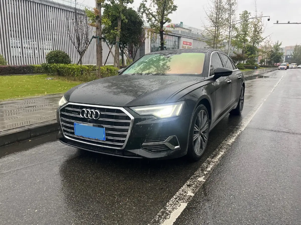 2023 Audi A6L 2.0T 245HP L4 7DCT