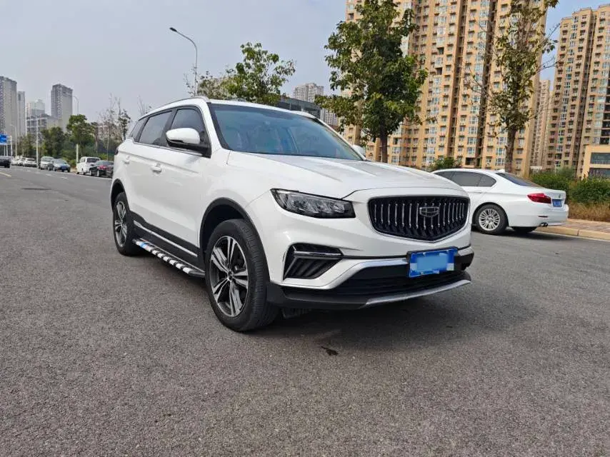 2022 GEELY AZKARRA thumbnail 3