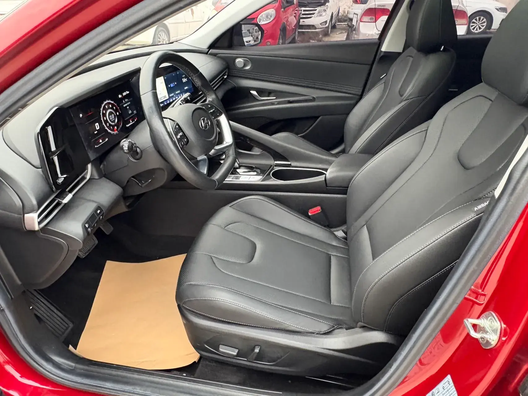 2021 HYUNDAI ELANTRA thumbnail 4