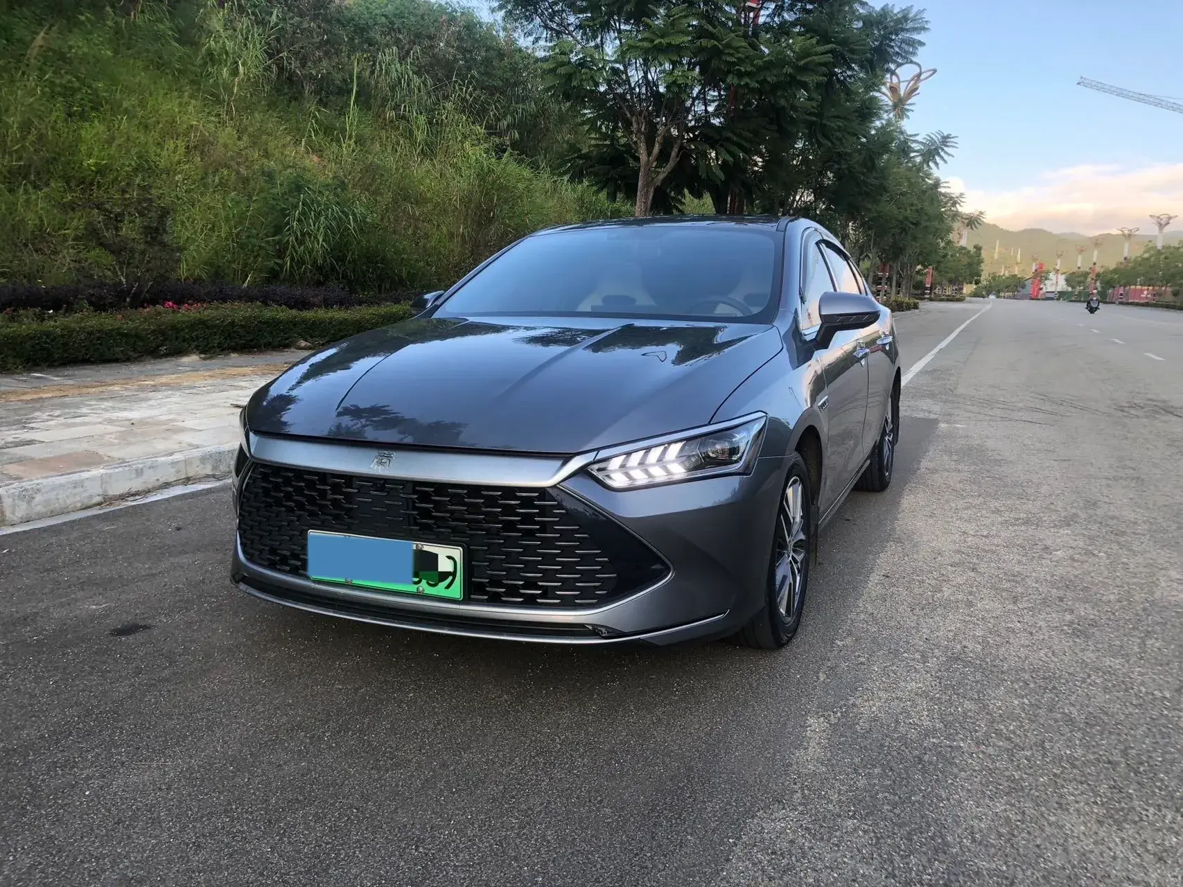 2023 BYD QIN view 1